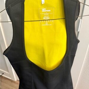 Shape FX Women's Black and Yellow Shaper